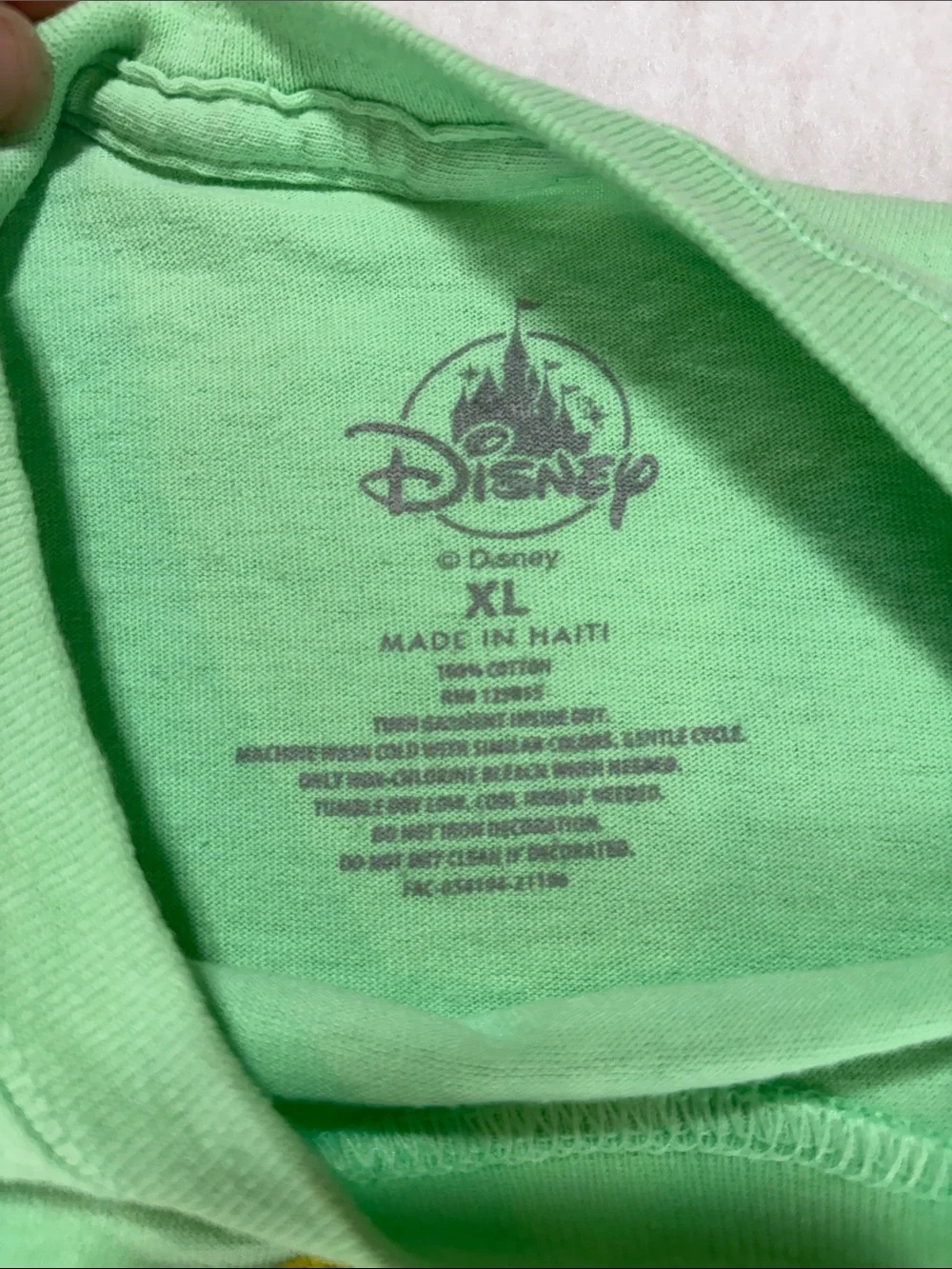 DISNEY Walt Disney World Bright Green T-shirt Graphic Tee Size XL - Picture 2 of 10